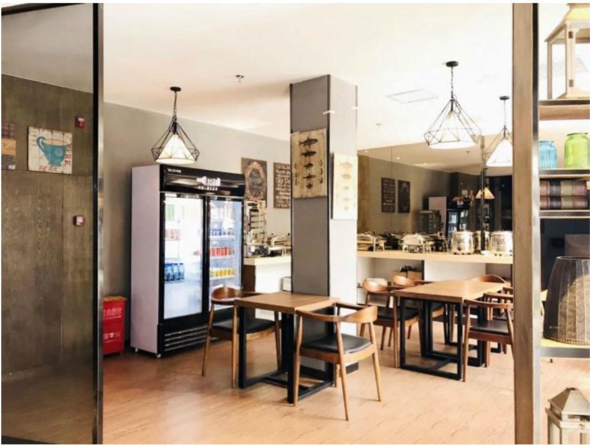 James Joyce Coffetel Beijing Gulou Street, Nanluoguxiang Exteriör bild
